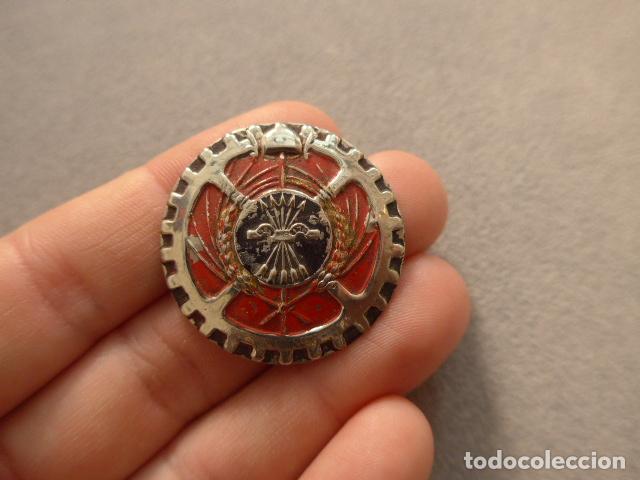 Militaria: Antigua insignia original de la Falange Espa&ntilde;ola, guerra civil