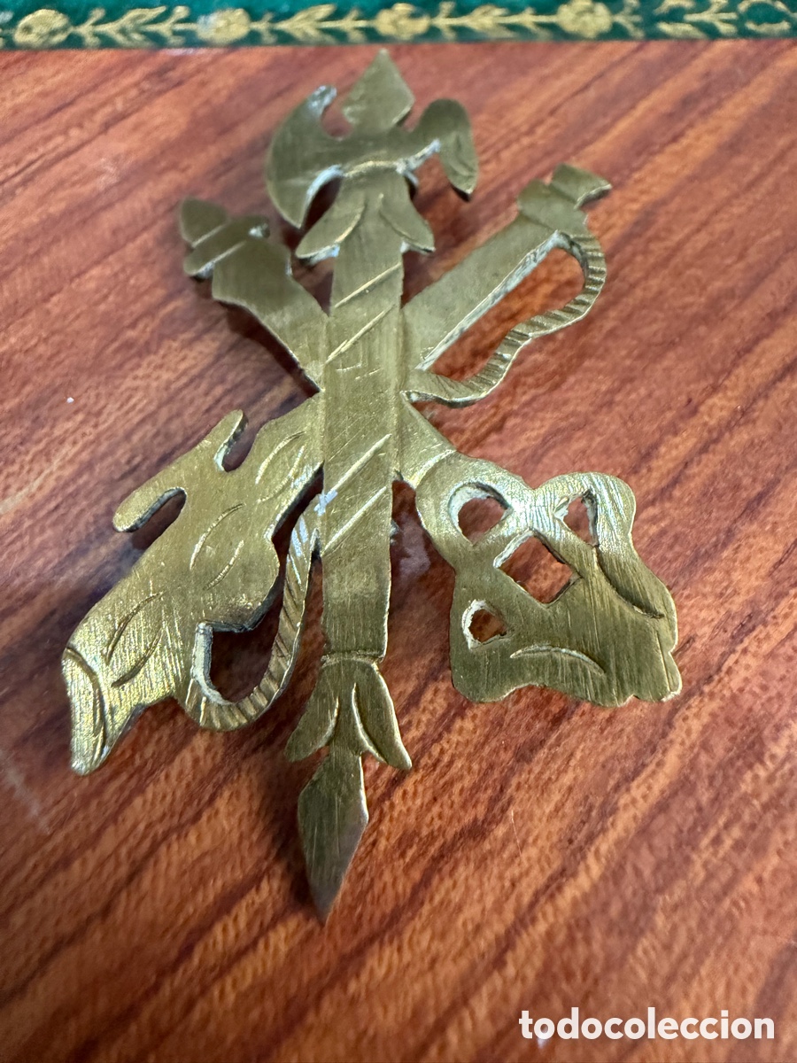 Militaria: Distintivo de pecho de la Legi&oacute;n - de Joyer&iacute;a mide 5,5 x 3 cm
