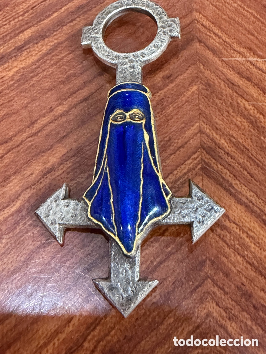 Militaria: Distintivo de pecho del Ej&eacute;rcito Franc&eacute;s - Protectorado de Marruecos - Mide 6,5 x 3,5 cm