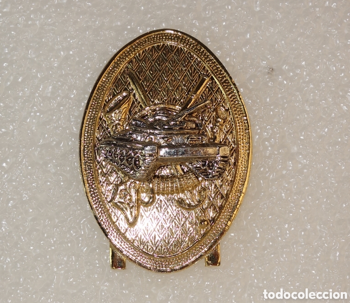 Militaria: Distintivo de Destino Permanencia Unidades Acorazadas de Infanter&iacute;a Suboficiales y Tropa a&ntilde;os 80
