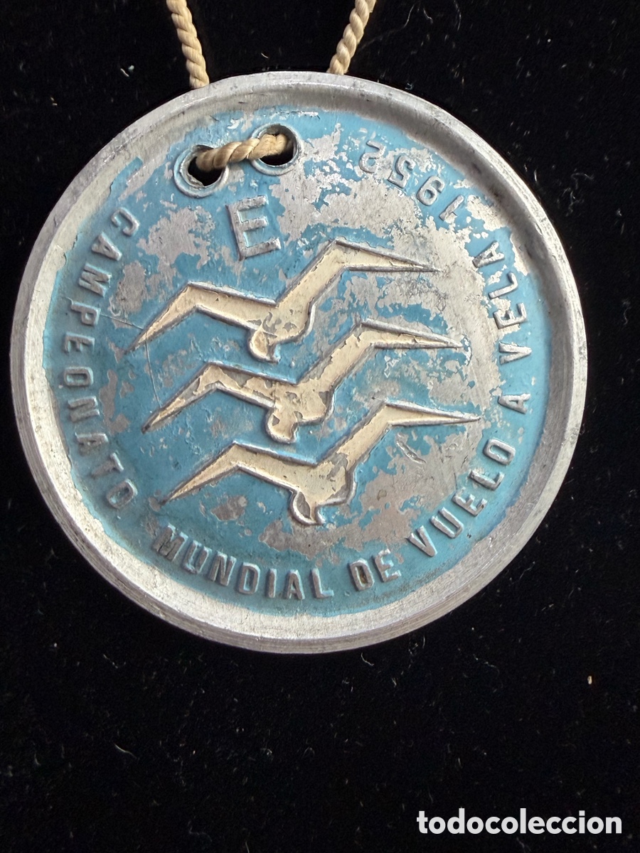 Militaria: Placa cuello Vuelo sin Motor (rar&iacute;sima) Campeonato Mundial de Vuelo a Vela 1952 -