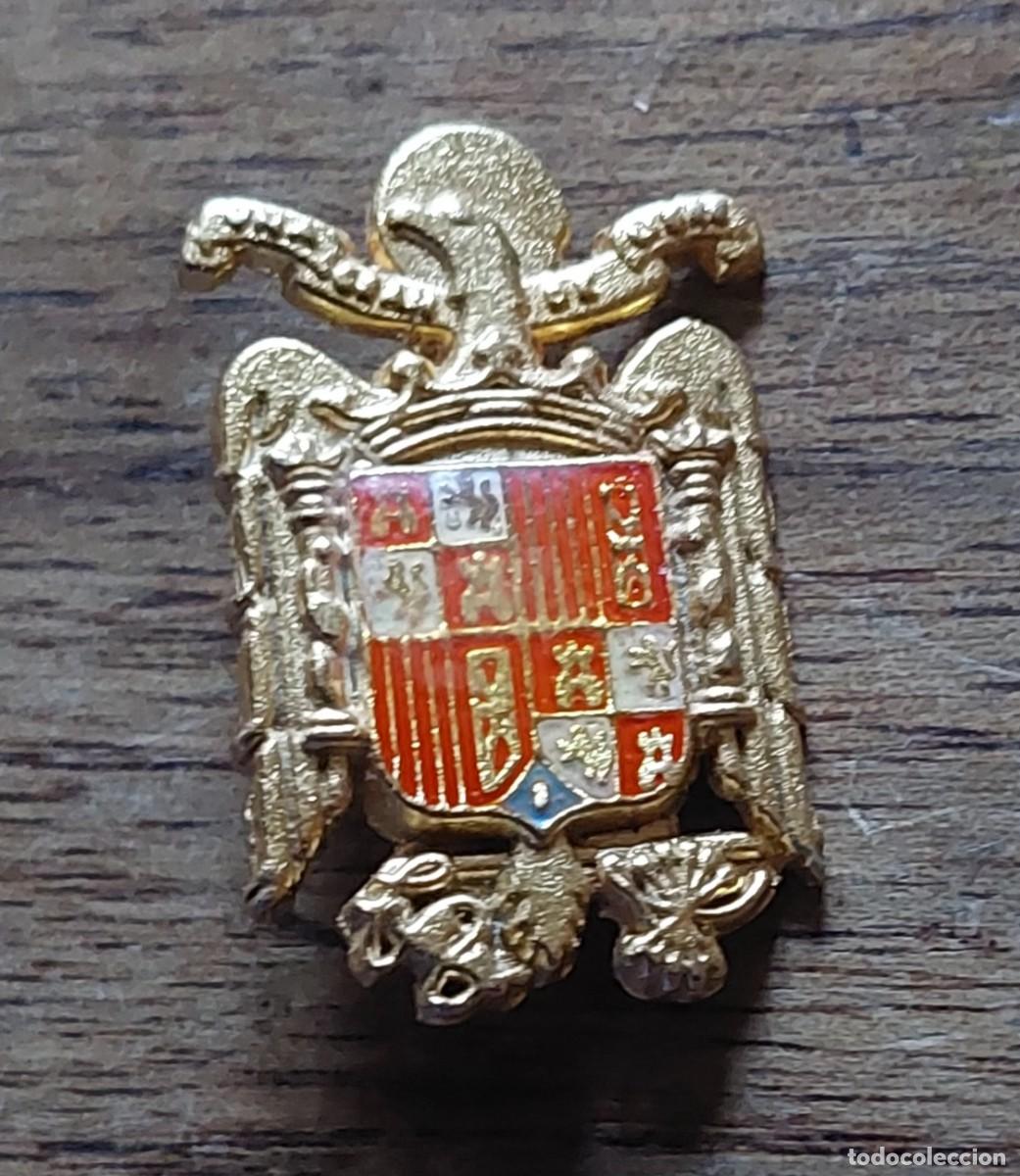 Militaria: Emblema de aguila Franquista