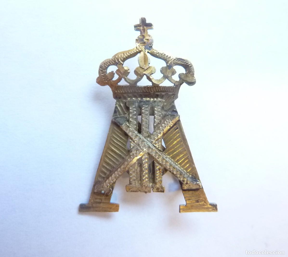 Militaria: Espa&ntilde;a: Antiguo emblema mon&aacute;rquico alfonsino - Monograma Alfonso XIII - Insignia