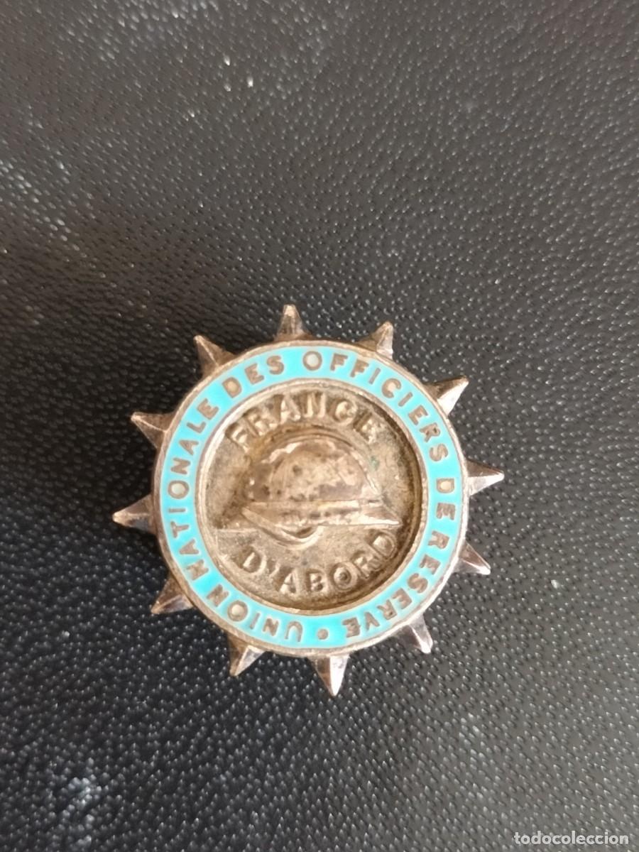 Militaria: Insignia francesa uni&oacute;n nacional de oficiales en la reserva