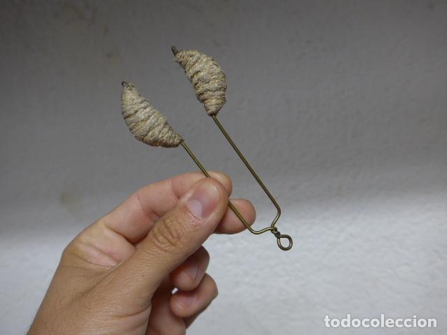 Militaria: Antiguo aparato militar a identificar, tipo plumero ? Epoca Alfonso XIII