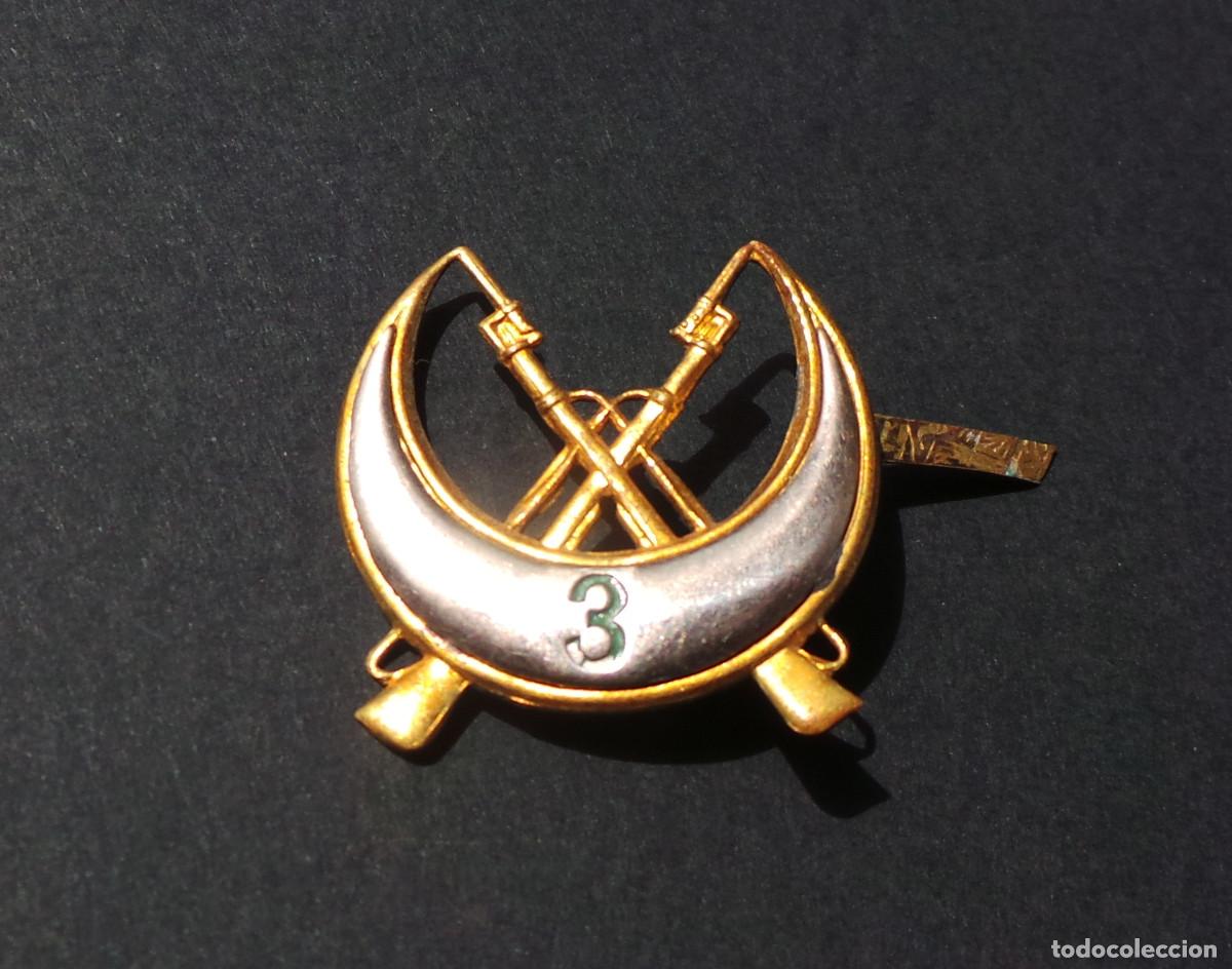 Militaria: INSIGNIA, EMBLEMA REGULARES. N&ordm; 3.