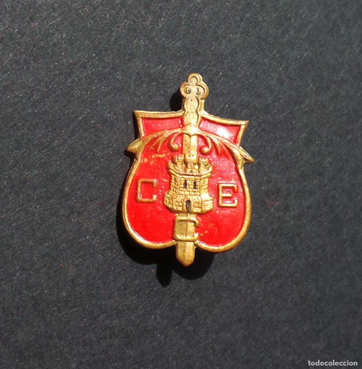 Militaria: DISTINTIVO CUERPO DE EJ&Eacute;RCITO DE CASTILLA.