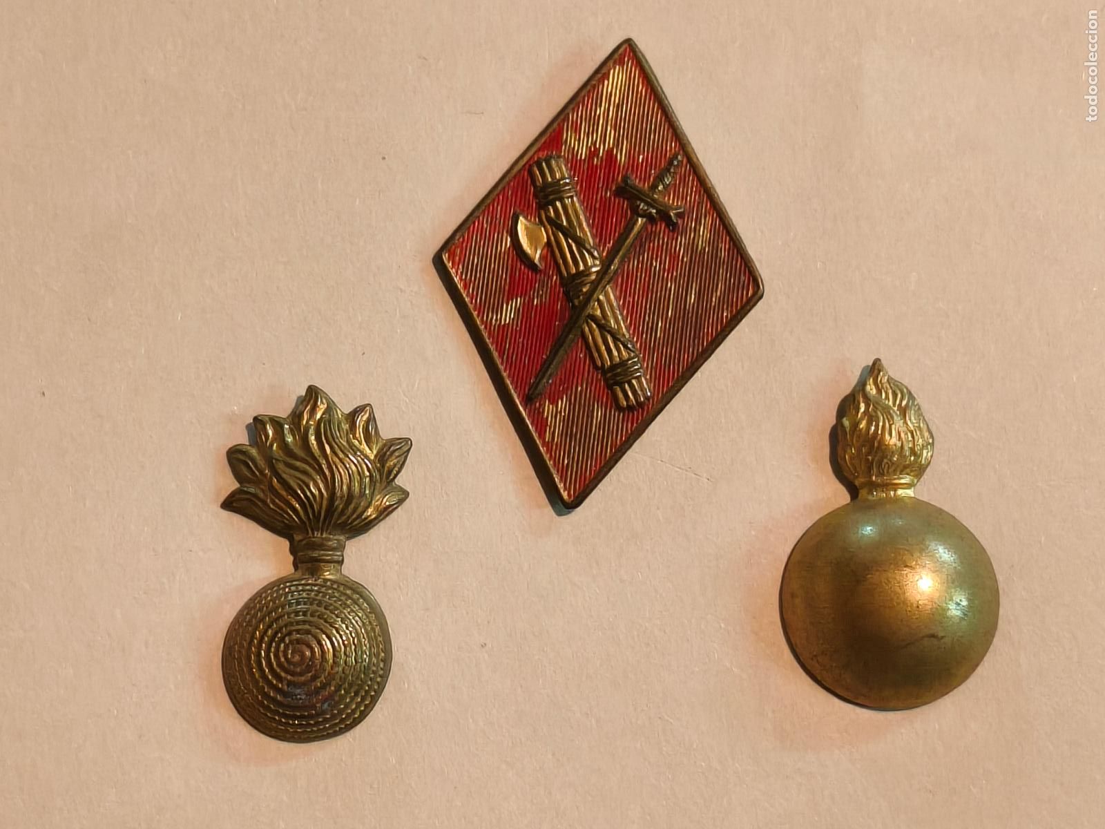 Military Antiques: INSIGNIAS MILITARES ARTILLER&Iacute;A ANTIGUAS
