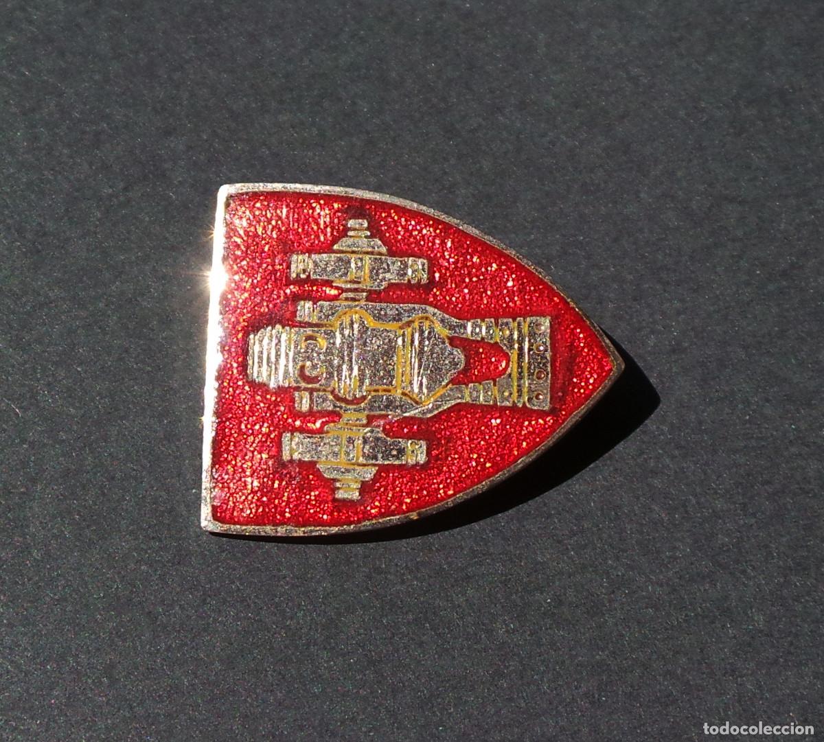 Military Antiques: ESCUELA DE ARTILLER&Iacute;A DE CAMPO Y ESCUDO UNIDAD CENTRAL