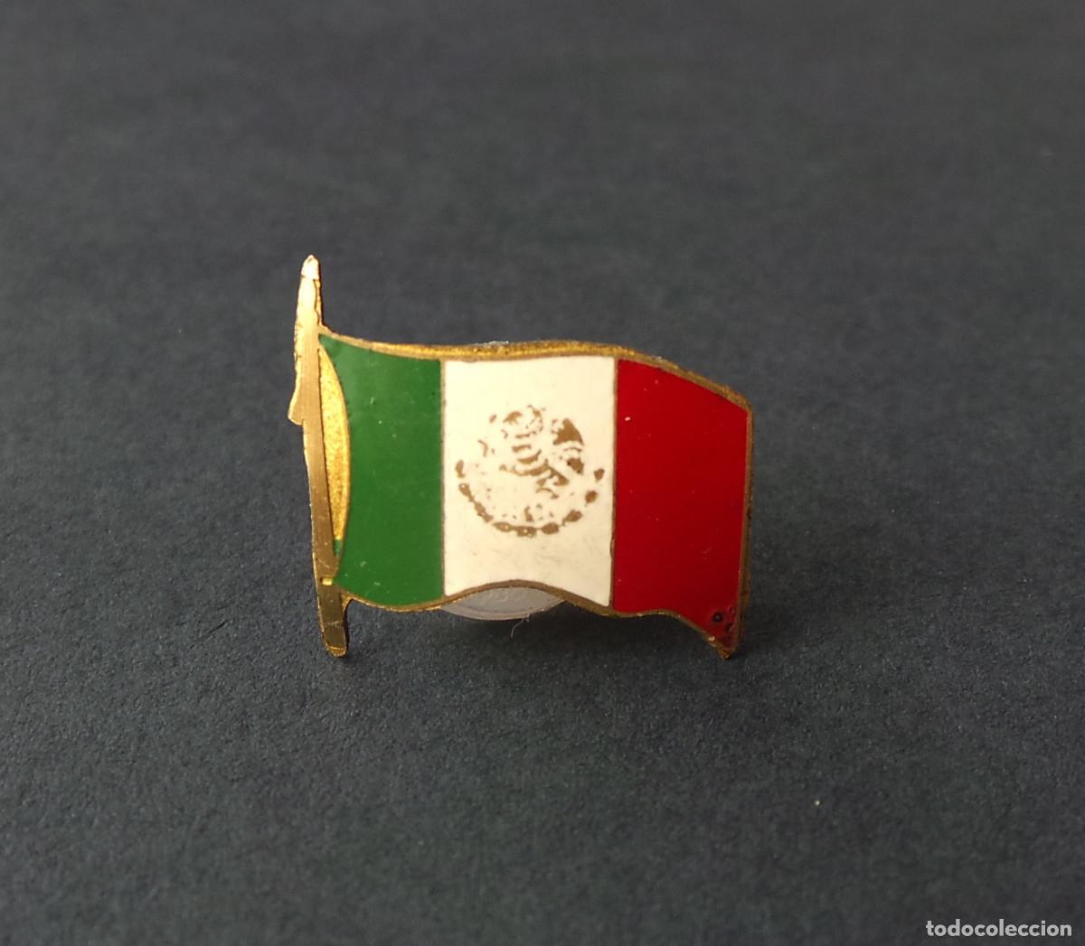 Militaria: INSIGNIA DE SOLAPA BANDERA DE M&Eacute;XICO.