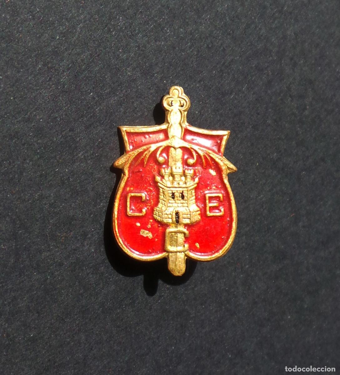 Militaria: DISTINTIVO CUERPO DE EJ&Eacute;RCITO DE CASTILLA.