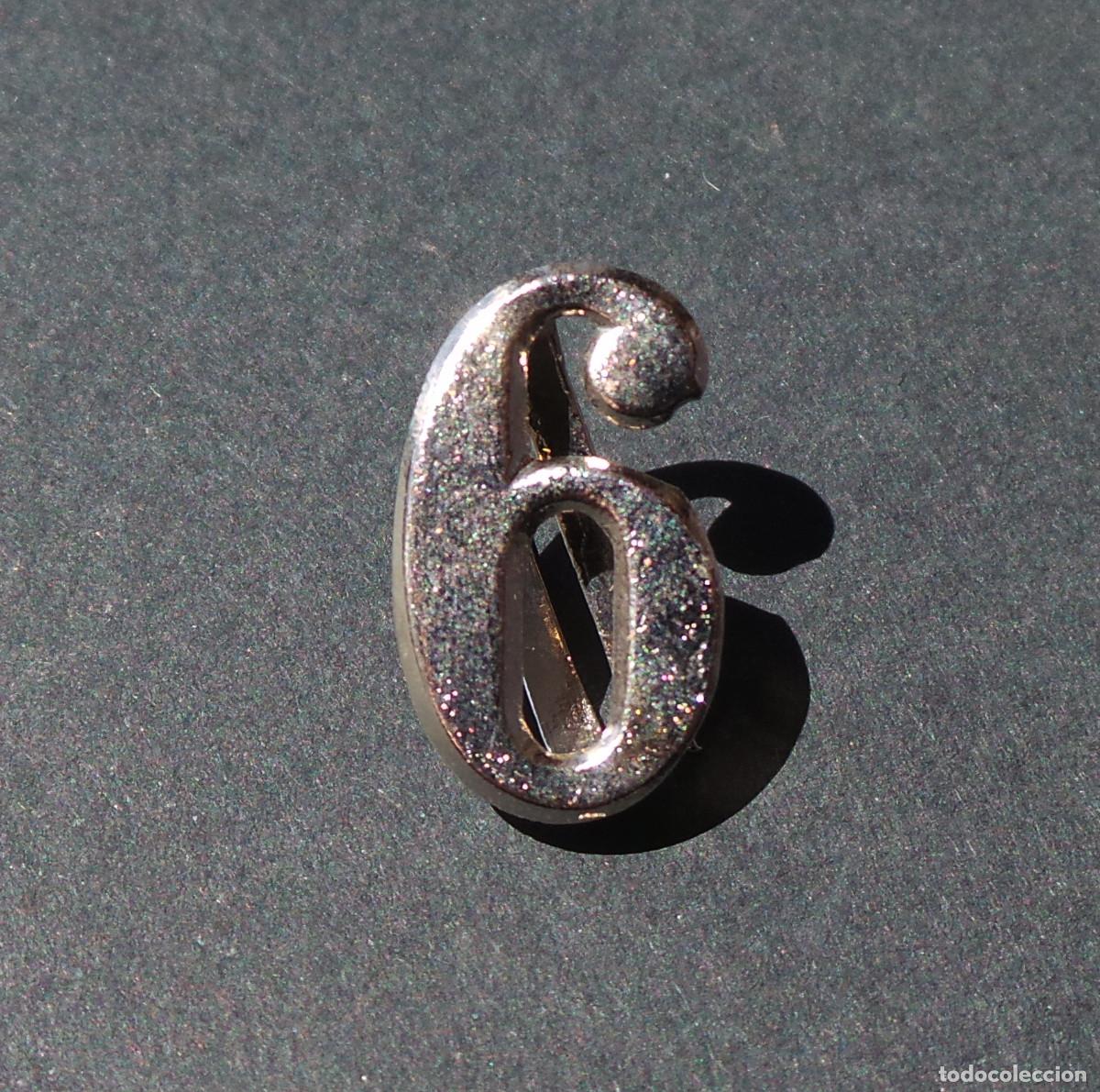Military Antiques: DISTINTIVO NUMERAL N&ordm;6 - 1,9 CM DE ALTO