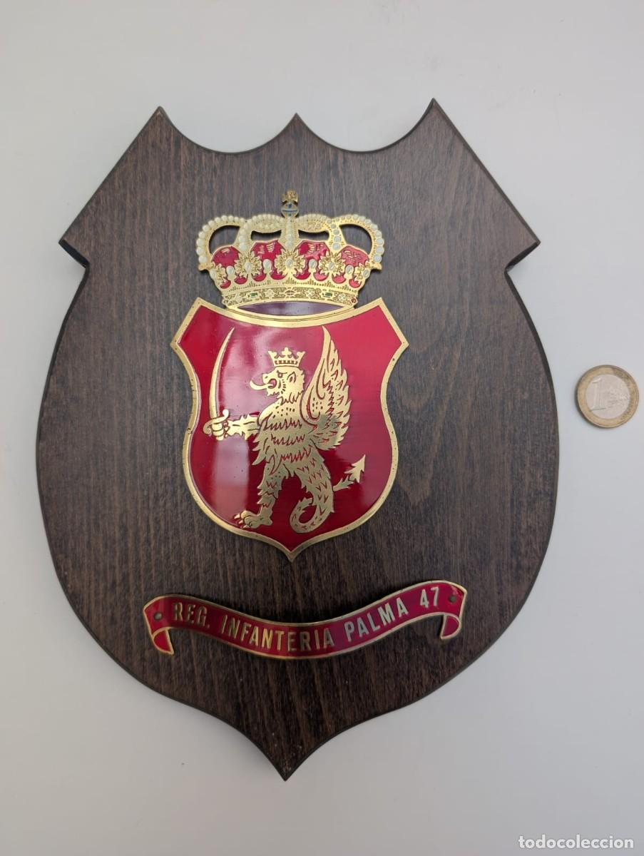 Militaria: Metopa militar Regimiento de Infanter&iacute;a Palma 47 - Ej&eacute;rcito Espa&ntilde;ol