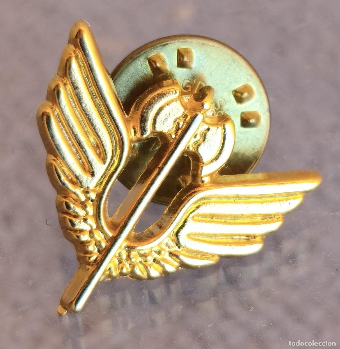 Military Antiques: Insignia / Pin. Parece de aviaci&oacute;n.