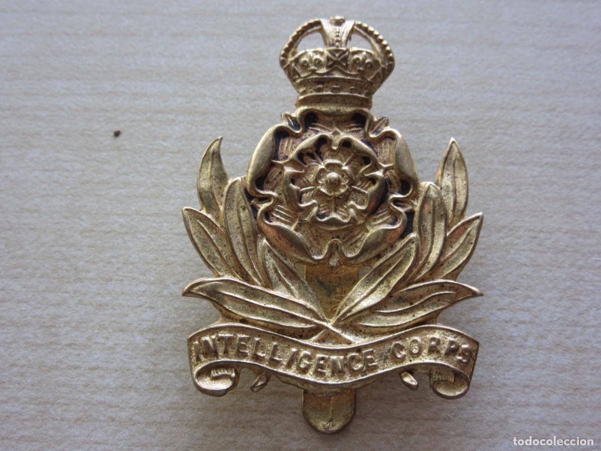 Militaria: Insignia del Intelligence Corps de la Armada Brit&aacute;nica Medidas 4,5 x 3,1 cm