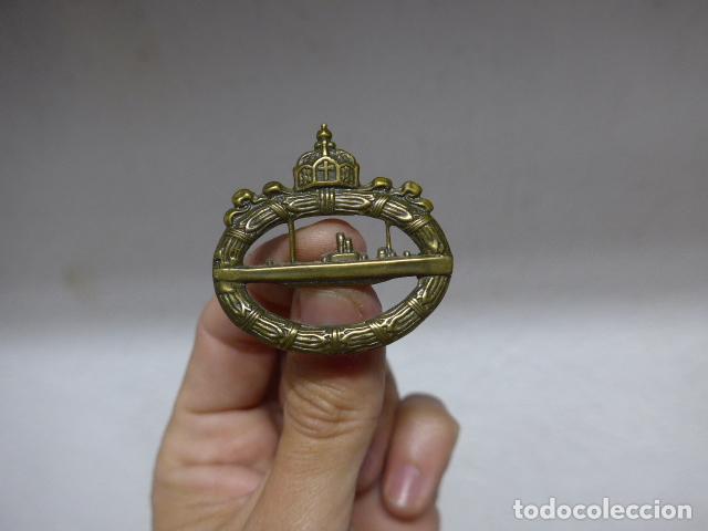 Militaria: Antiguo emblema aleman de submarinos de la I Guerra Mundial de Prusia, no se si original.