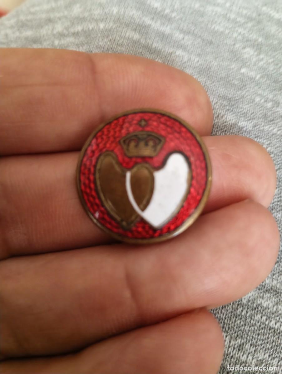 Militaria: Insignia donante nacional de sangre Reino Unido