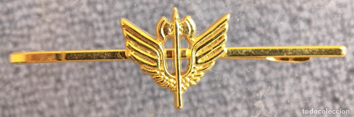 Militaria: Pasador de corbatas o pisacorbatas. &iquest;Aviaci&oacute;n? A catalogar.