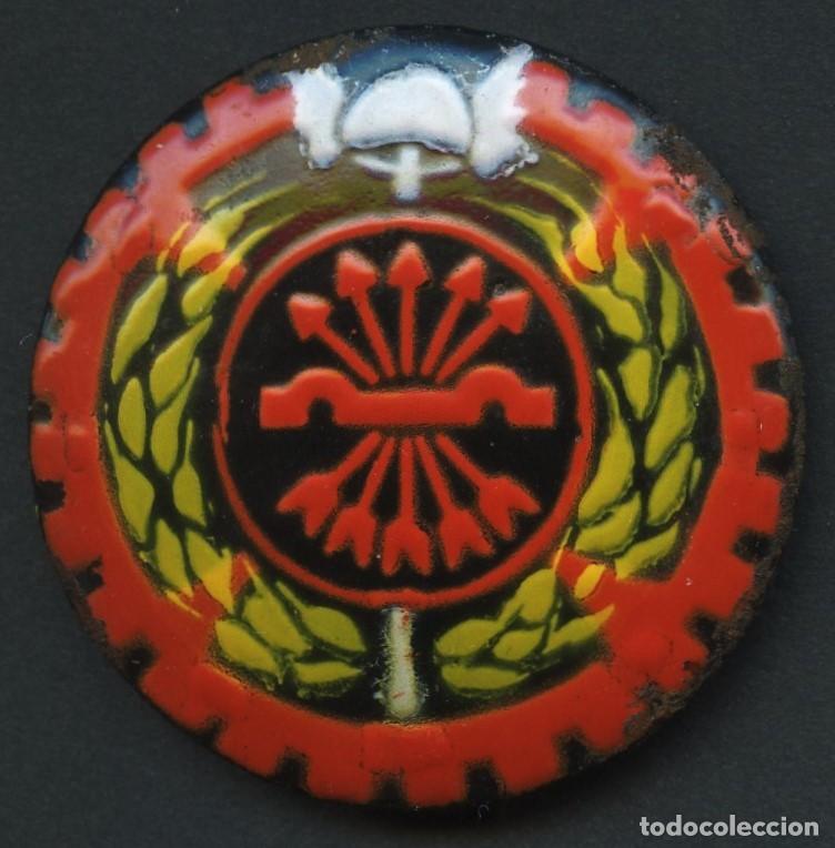 Militaria: POSGUERRA, INSIGNIA ESMALTADA, FALANGE ESPA&Ntilde;OLA