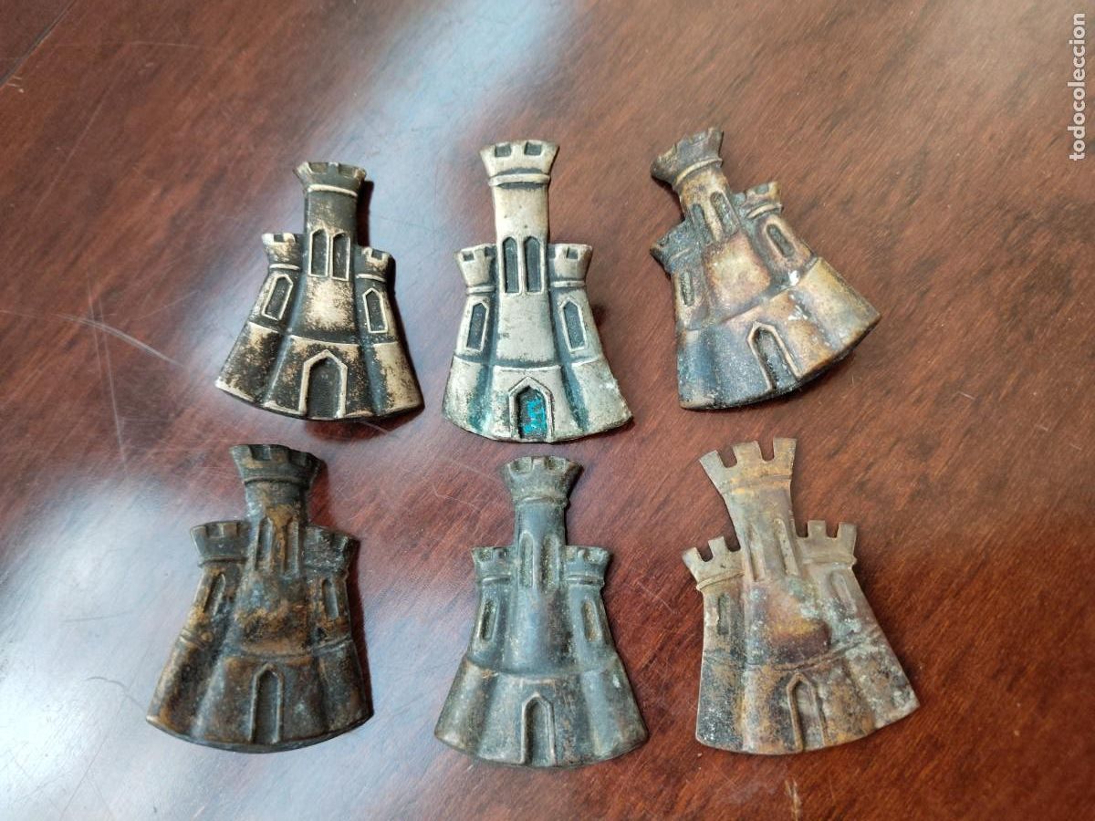 Militaria: 6 antiguas Insignias Ej&eacute;rcito de Portugal. Ver fotos.