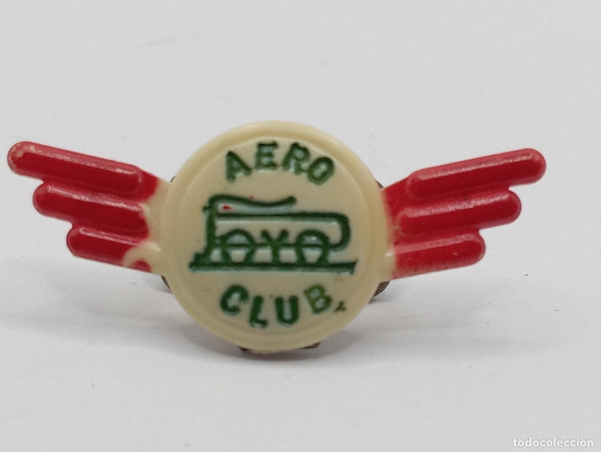 Military Antiques: Antiguo pin de solapa de Aeroclub. Pay&aacute;..