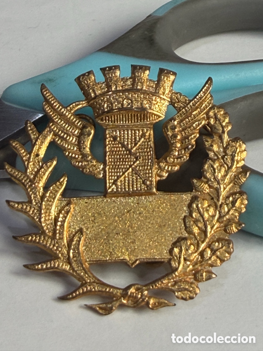 Militaria: Distintivo de cuello (1) de Correos de II Republica Espa&ntilde;ola mide 3,5 x 3,5 cm