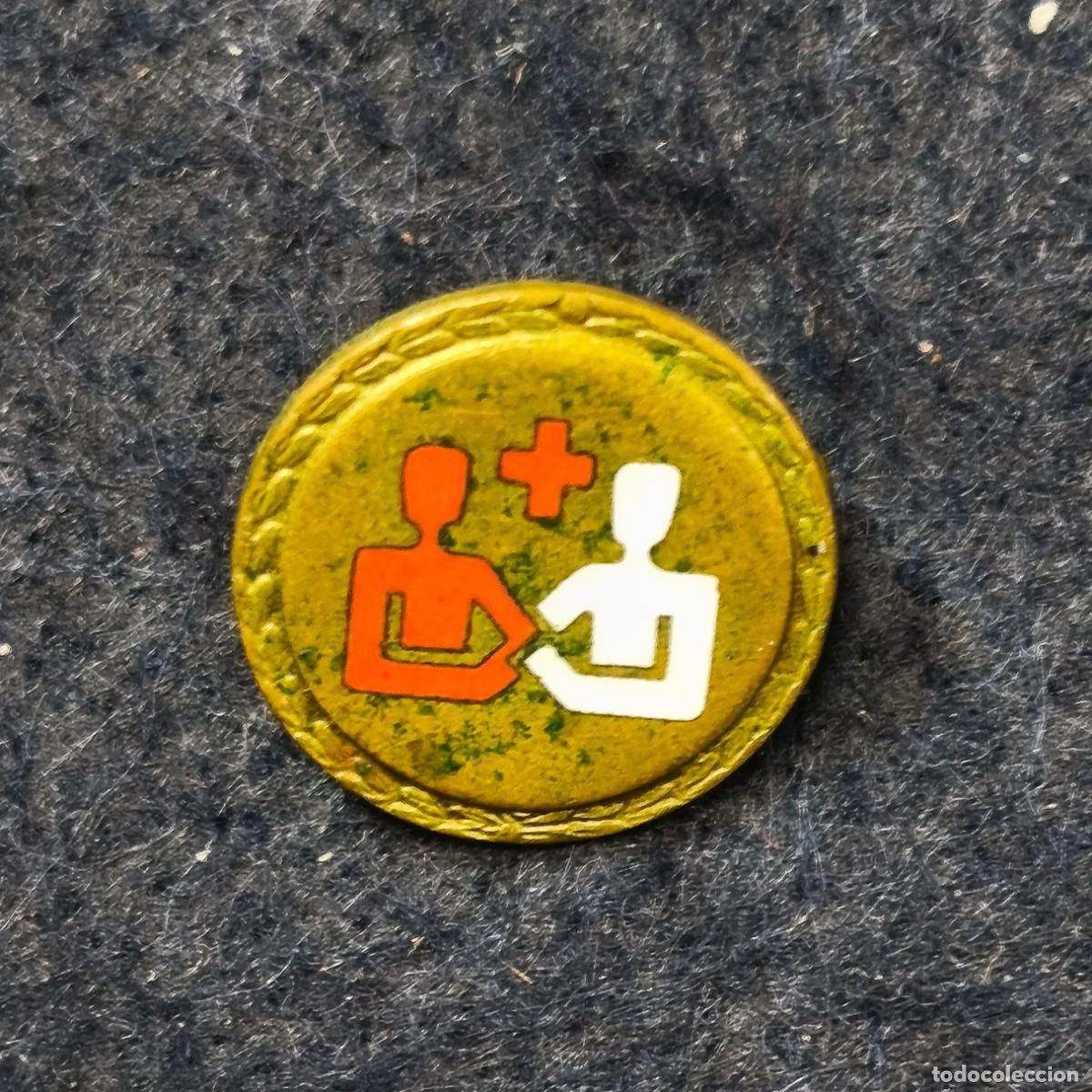 Militaria: INSIGNIA DE DONANTE DE SANGRE EJECITO AUSTRIACO. REP. AUSTRIACA. BRONCE Y ESMALTE
