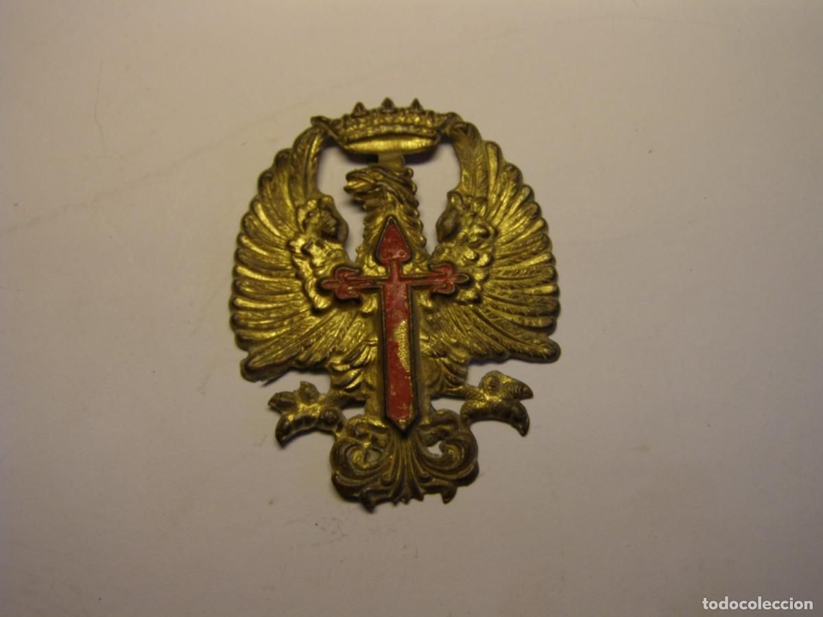 Militaria: Insignia &aacute;guila para casco, Ej&eacute;rcito Espa&ntilde;ol, a&ntilde;os 40-70, modelo mediano.