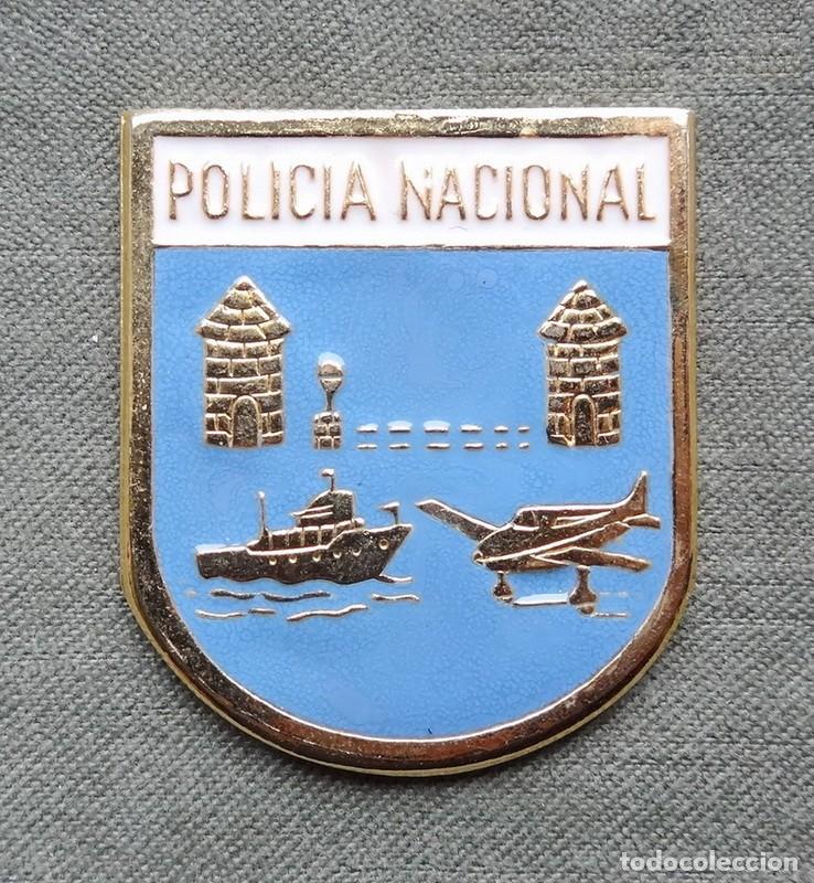 Militaria: DISTINTIVO POLICIA NACIONAL UNIDAD DE FRONTERAS