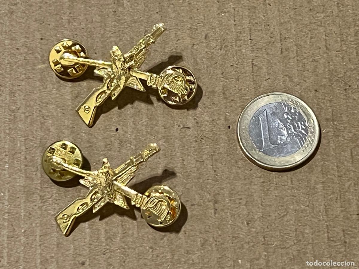Militaria: 2 Insignias de metal militar EJ&Eacute;RCITO NACIONAL COLOMBIA