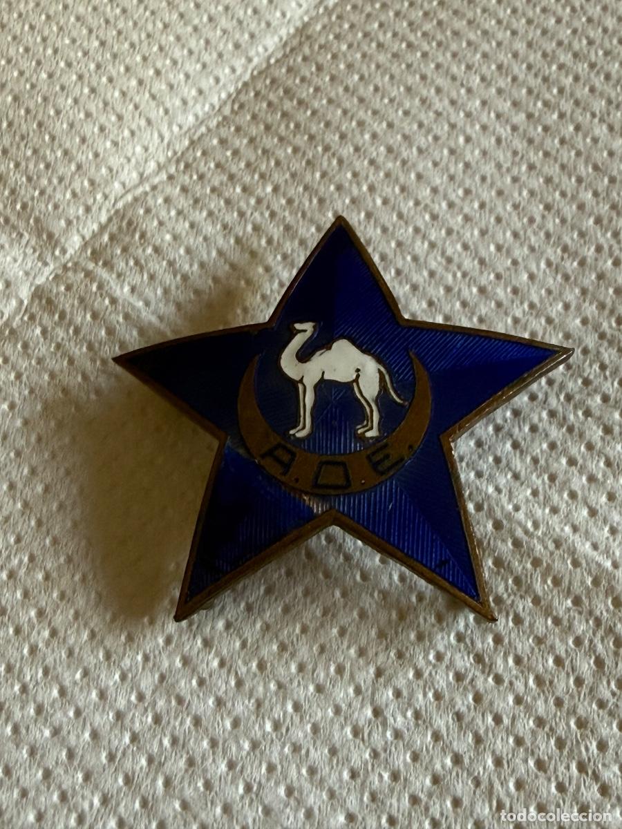 Militaria: Antigua insignia de ifni