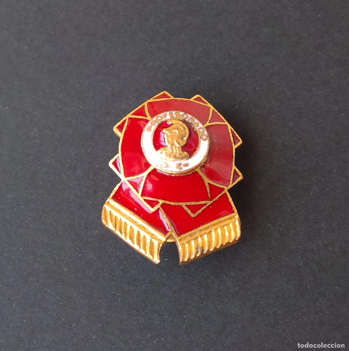 Militaria: DISTINTIVO ESMALTADO. PROFESORADO MILITAR.