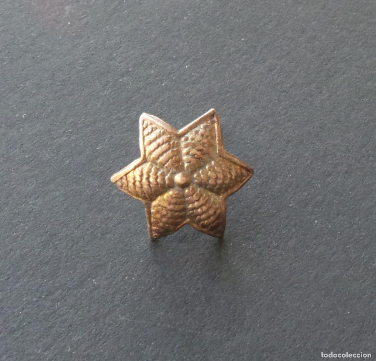 Militaria: DISTINTIVO. ESTRELLA 6 PUNTAS. GUERRA CIVIL - 1,4 CM DE DI&Aacute;METRO, APROX.