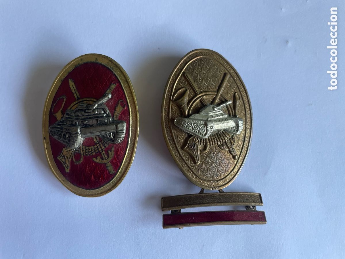 Militaria: emblema de carros de combate