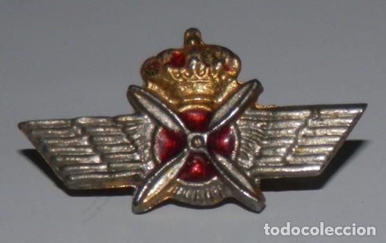 Militaria: ANTIGUO PIN'S MILITAR