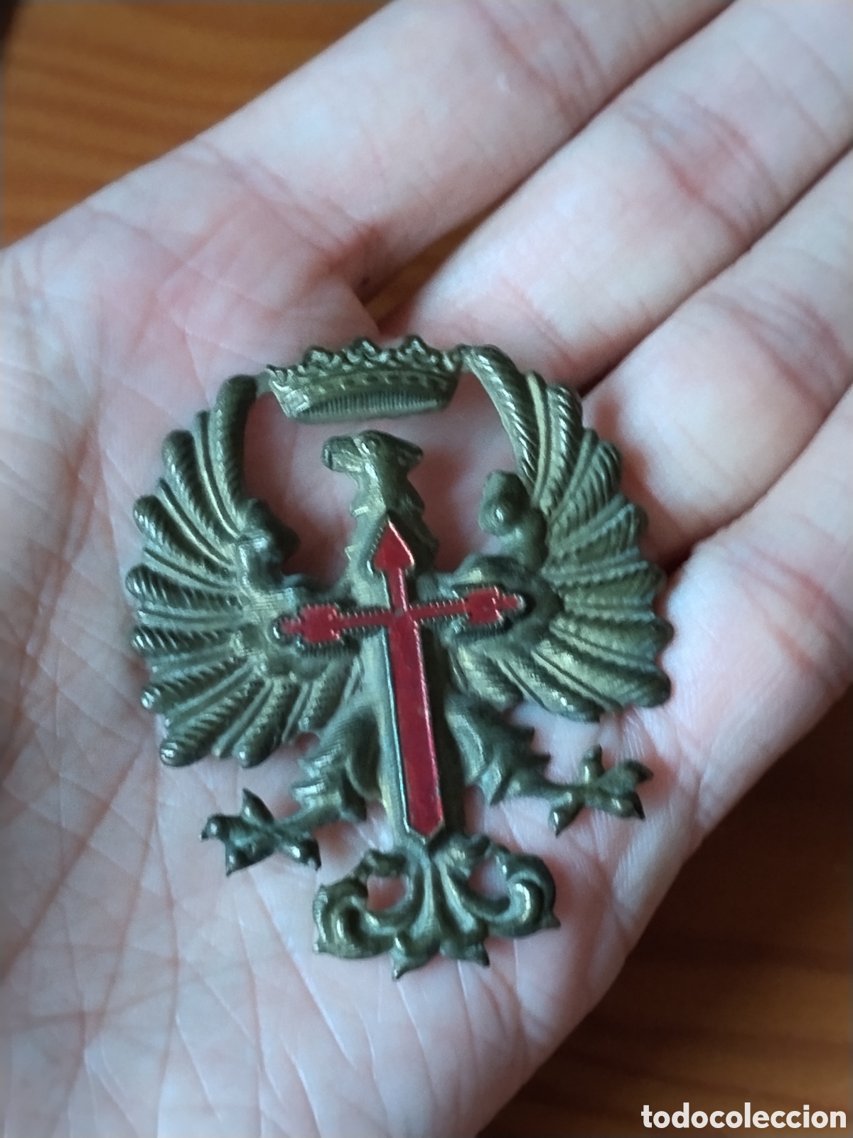 Militaria: Insignia de casco post guerra civil ej&eacute;rcito espa&ntilde;ol.militar.gorrillo.trubia.epoca de franco