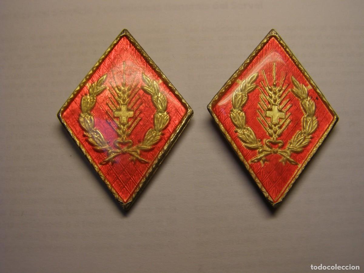 Militaria: Antiguos rombos insignia, veterinaria militar, a&ntilde;os 60-70 .