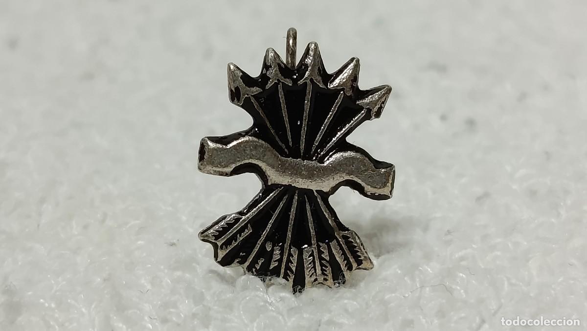 Militaria: ANTIGUO PIN INSIGNIA POLITICA BROCHE IMPERDIBLE DE LA FALANGE ESPA&Ntilde;OLA A&Ntilde;OS 60