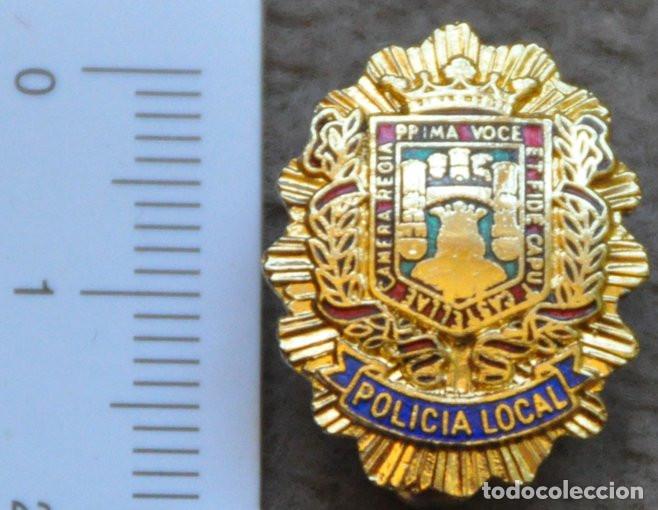Militaria: INSIGNIA DE SOLAPA - POLICIA LOCAL DE BURGOS