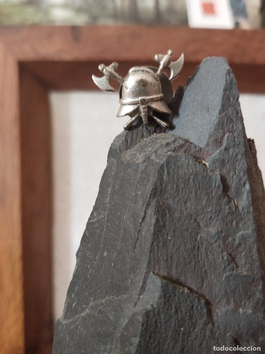 Militaria: Insignia de Ojal Bomberos. - Foto 2
