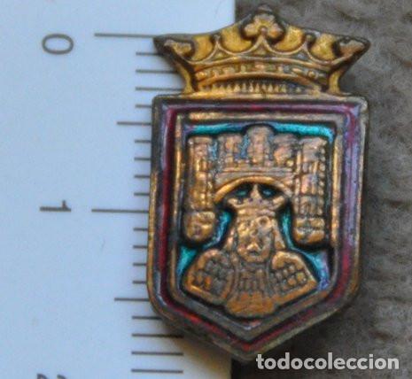 Militaria: INSIGNIA ANTIGUA DEL ESCUDO DE LA CIUDAD DE BURGOS