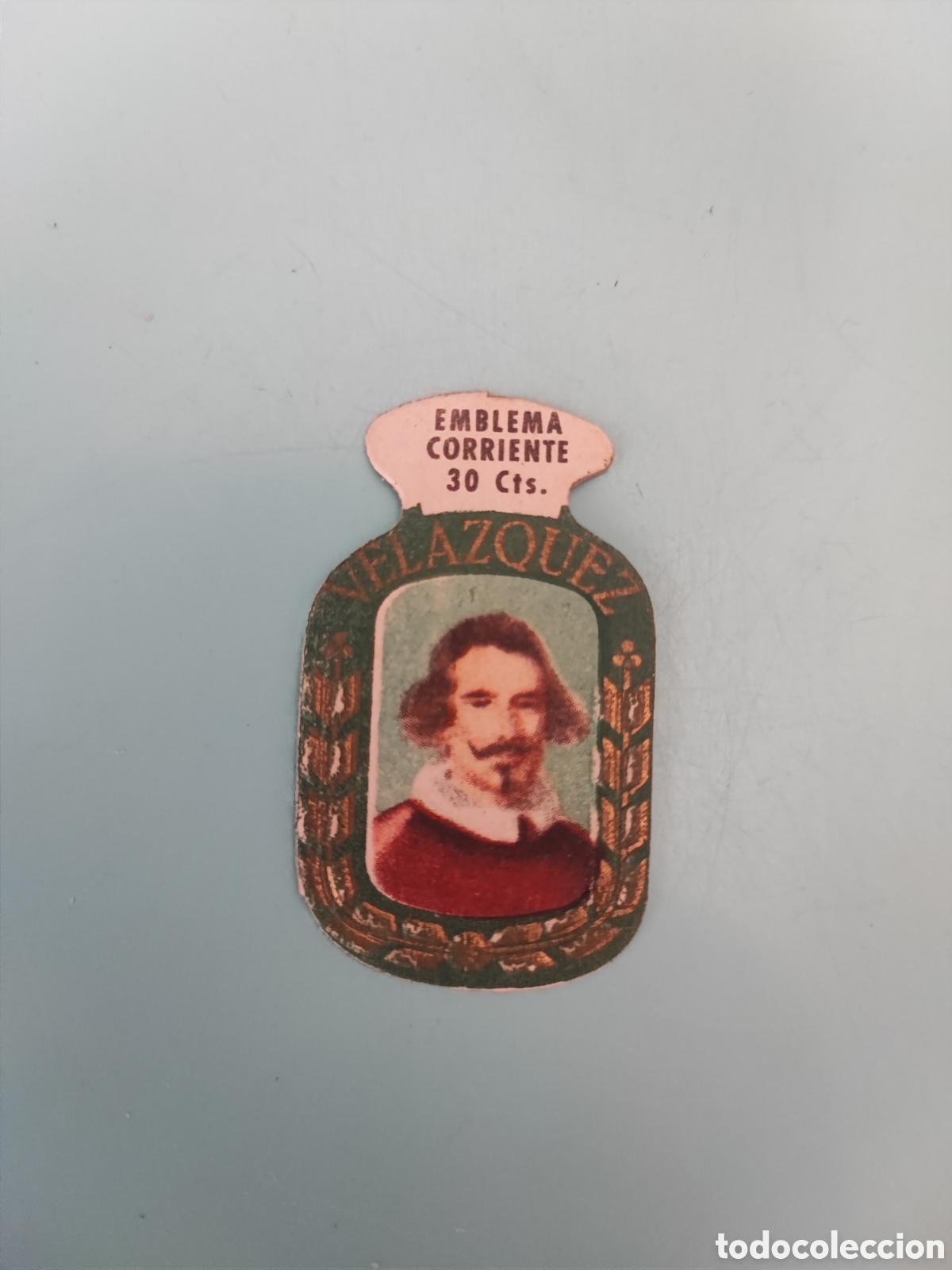 Militaria: Emblema corriente auxilio social serie G n⁰5. VEL&Aacute;ZQUEZ