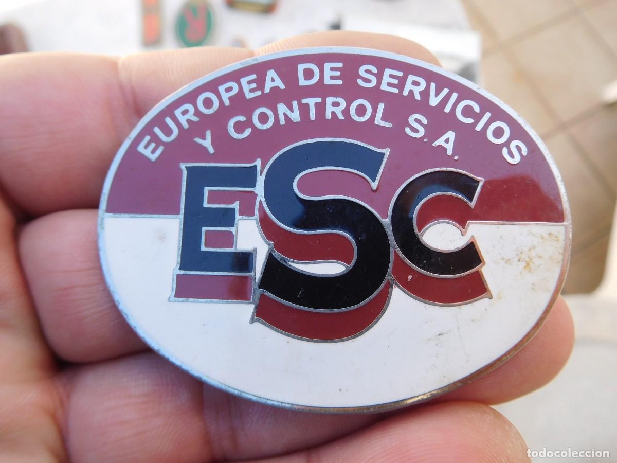 Militaria: Distintivo europea de servicios y control S.A. Vigilancia y seguridad