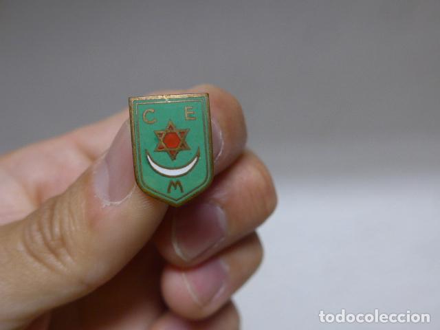 Militaria: Antigua insignia original del Cuerpo de Ejercito Marroqui, guerra civil