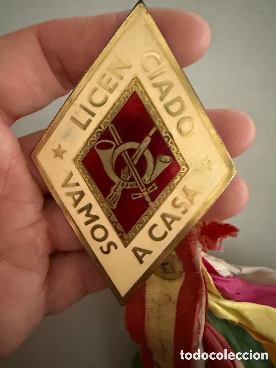 Militaria: ROMBO CHAPA. LICENCIADO. con 15 Cintas Servicio Militar