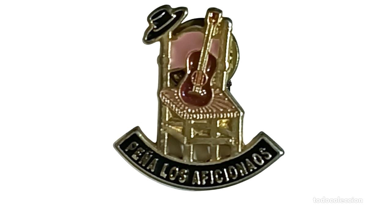 Militaria: PIN PE&Ntilde;A FLAMENCA &rdquo;LOS AFICIONAOS&rdquo; - VINTAGE A&Ntilde;OS 80-90