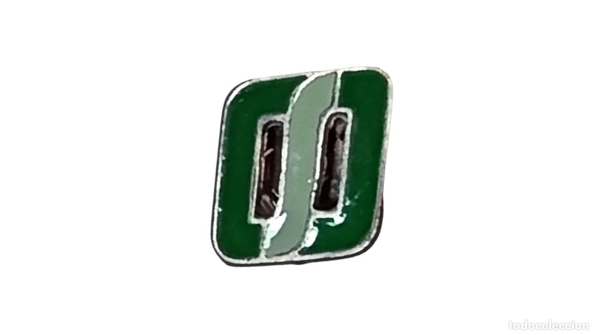 Militaria: PIN CORPORATIVO - URDECON - EMPRESA CONSTRUCTORA DE MURCIA - A&Ntilde;OS 80/90 - RETRO