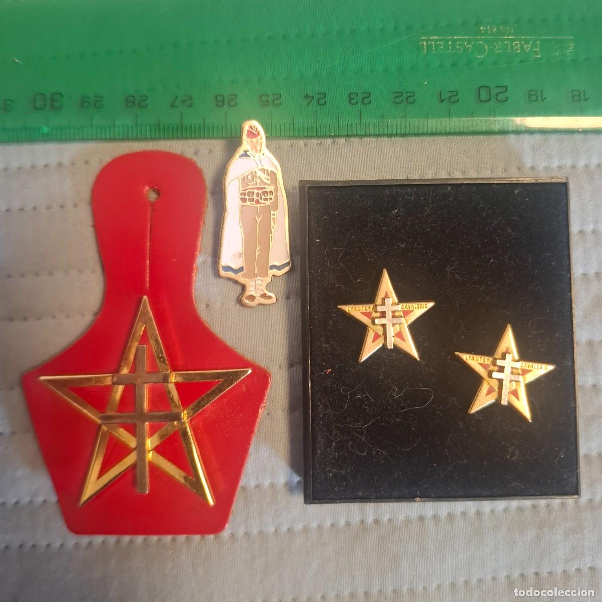Militaria: Insignias del 1er Regimiento de Spahis del ej&eacute;rcito franc&eacute;s.LEGION EXTRANJERA