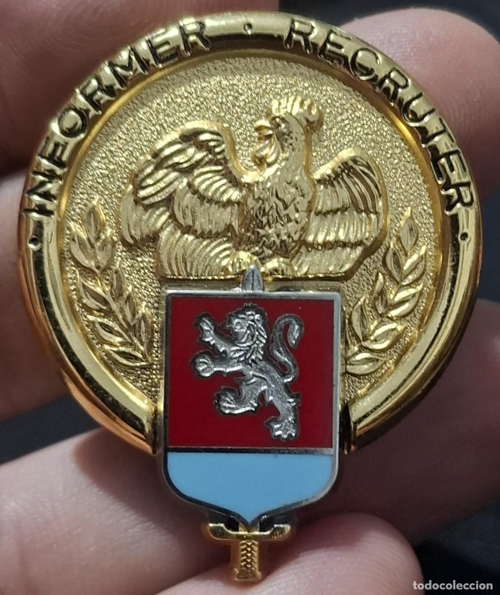 Militaria: Insignia del ej&eacute;rcito Franc&eacute;s Grupo de Reclutamiento y Selecci&oacute;n (GRS). Lyon.