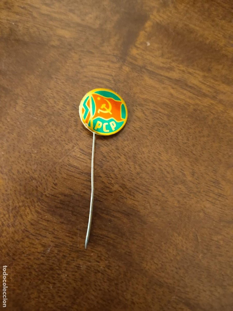Militaria: Insignia de alfiler del Partido Comunista de Portugal.